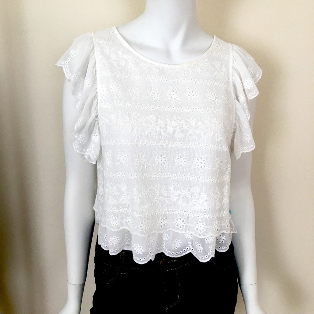 BEAUTIFUL SUMMER TOP IN IVORY
